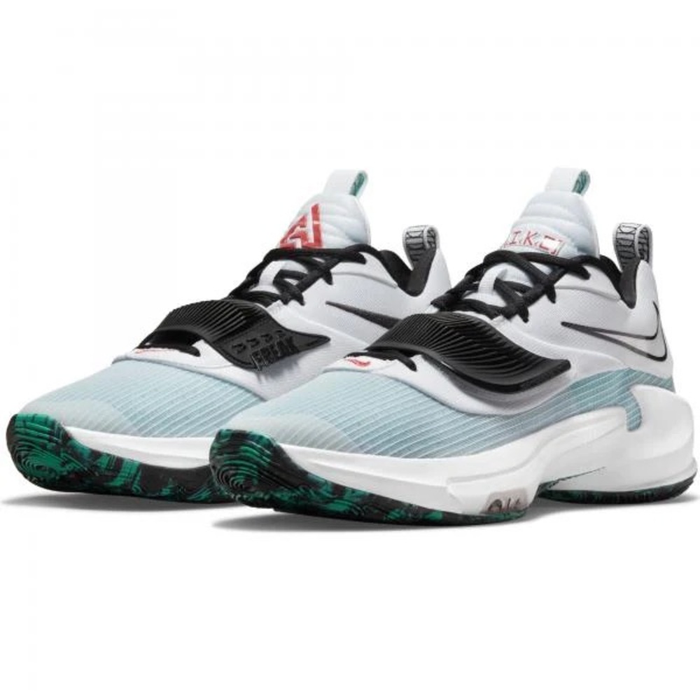 Zoom freak 3 “ clear emerald “
